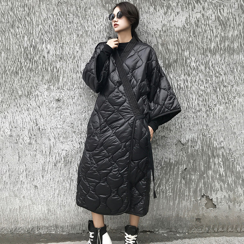 2026年新作 ブラック冬着物ジャケット 日本製着物風ローブ - Traditional Winter Japanese Clothing のレビューと価格