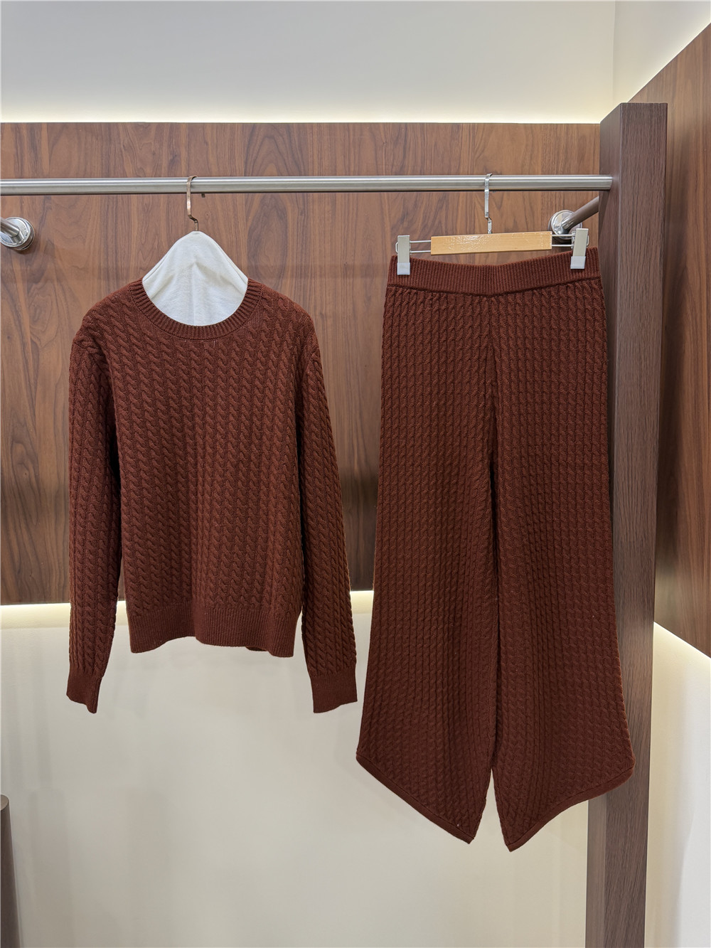 レディースケーブルニットカシミヤプルオーバーとゴムウエストカ - Winter Clothing Matching のレビューと価格