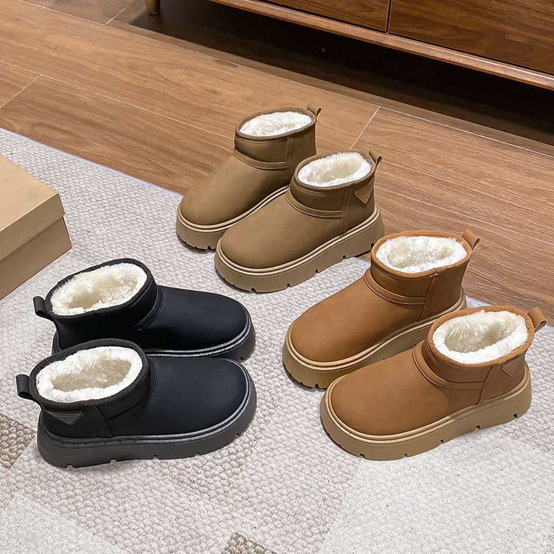 女性の厚底スノーブーツ冬の新しいスタイルの綿靴韓国ラウンドト - Winter Clothing Korea のレビューと価格